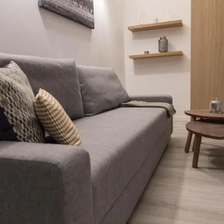 Hostnfly - Beautiful Modern And Bright Studio On Avenue Foch * Parigi