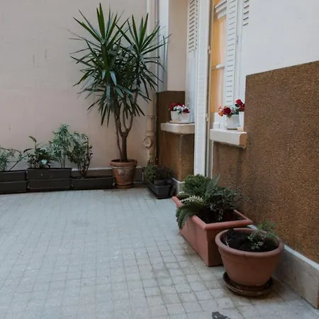 Hostnfly - Beautiful Modern And Bright Studio On Avenue Foch * Parigi